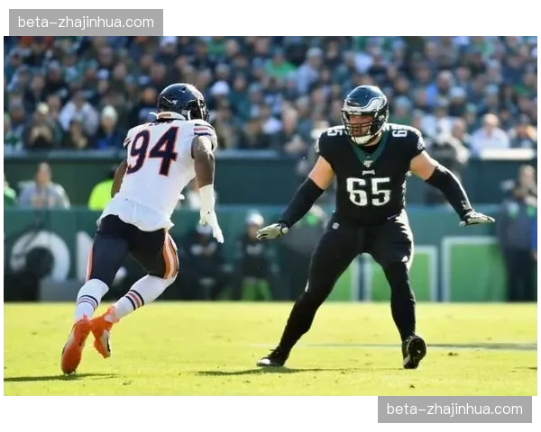 约翰逊全能表现持续 老鹰战术体系核心确立